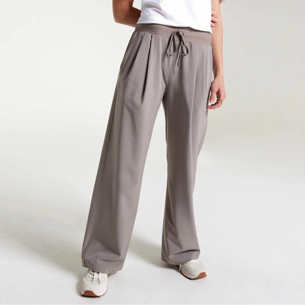Calia Truelight Wide-Leg Pants in Gray